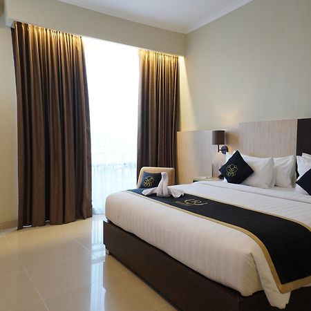 Riss Hotel Malioboro Γιογκιακάρτα Εξωτερικό φωτογραφία