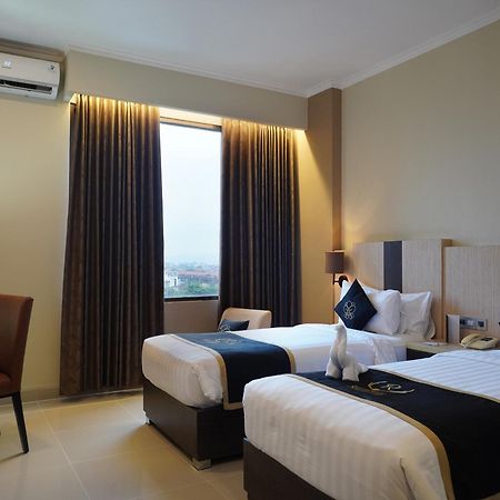 Riss Hotel Malioboro Γιογκιακάρτα Εξωτερικό φωτογραφία