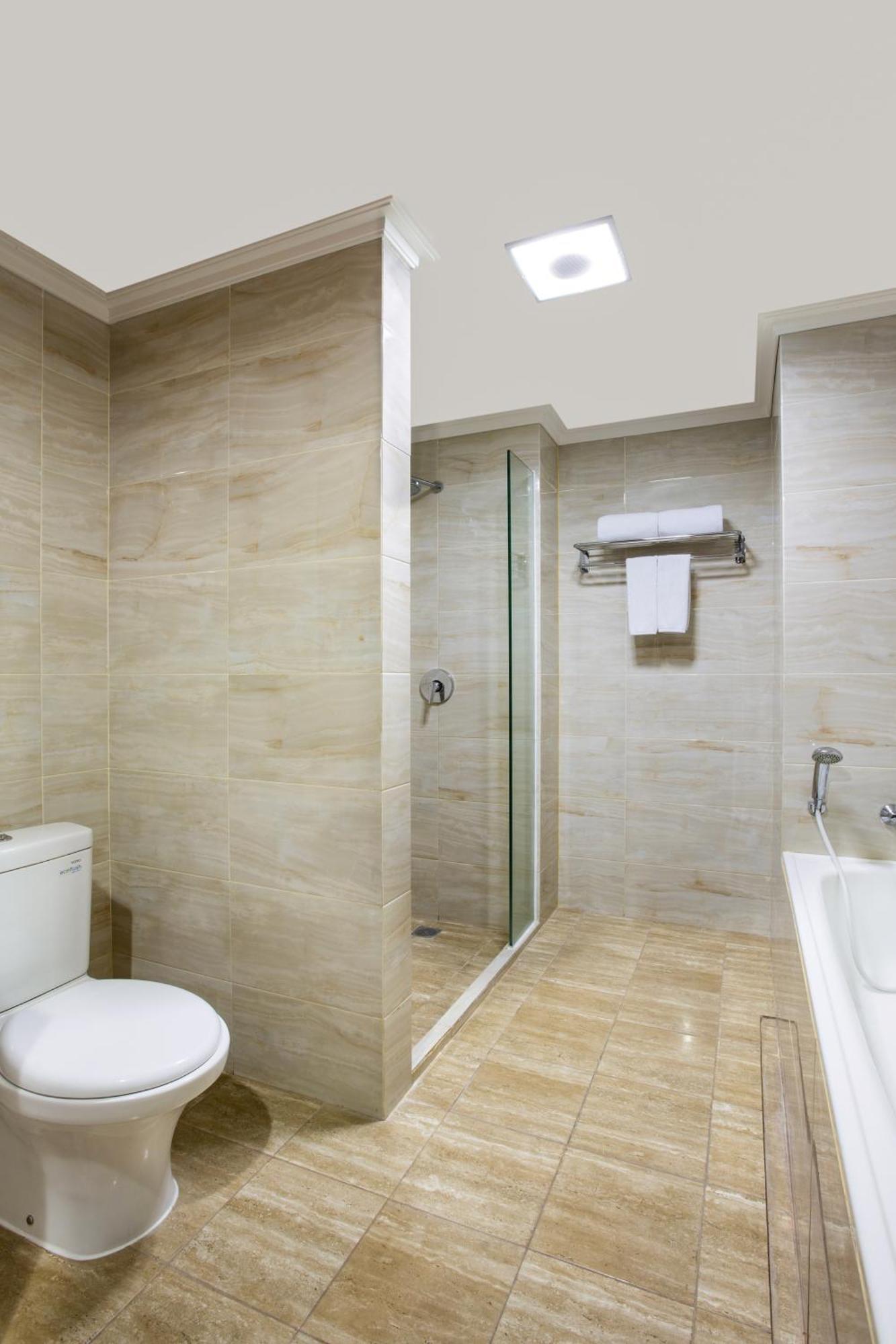 Riss Hotel Malioboro Γιογκιακάρτα Εξωτερικό φωτογραφία
