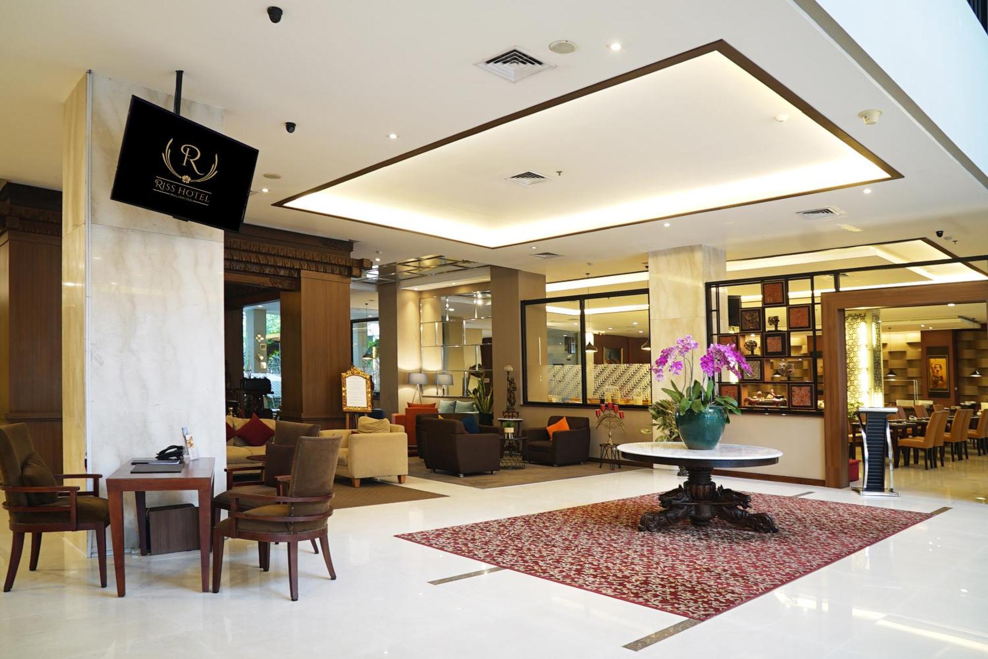 Riss Hotel Malioboro Γιογκιακάρτα Εξωτερικό φωτογραφία